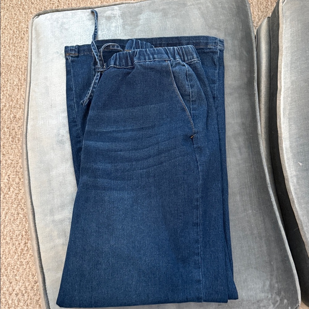 Vigoss Navy Wide-Leg Pull-On Jeans - Picture 6 of 7